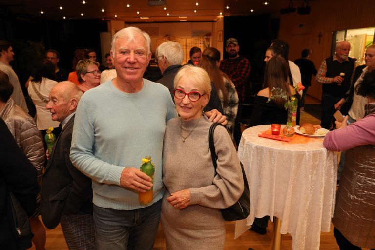 Theater Tour Nofels im Pfarrzentrum Tisis