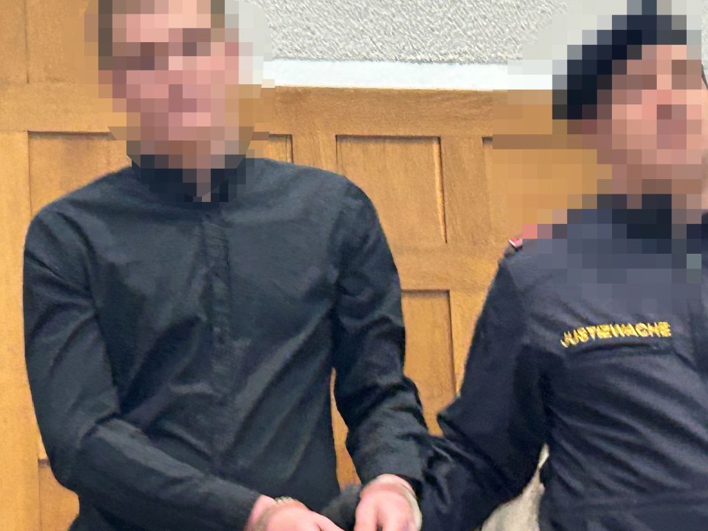 Tankstellenräuber: „Es schmerzt mich besonders wegen meiner kleinen Tochter!“