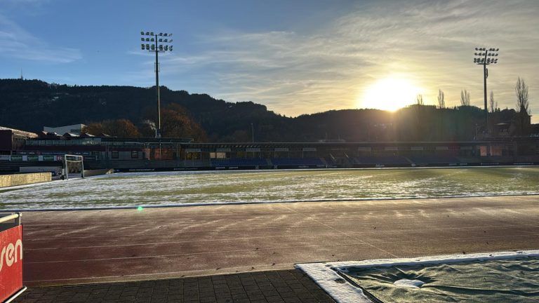 Stadion Schnee