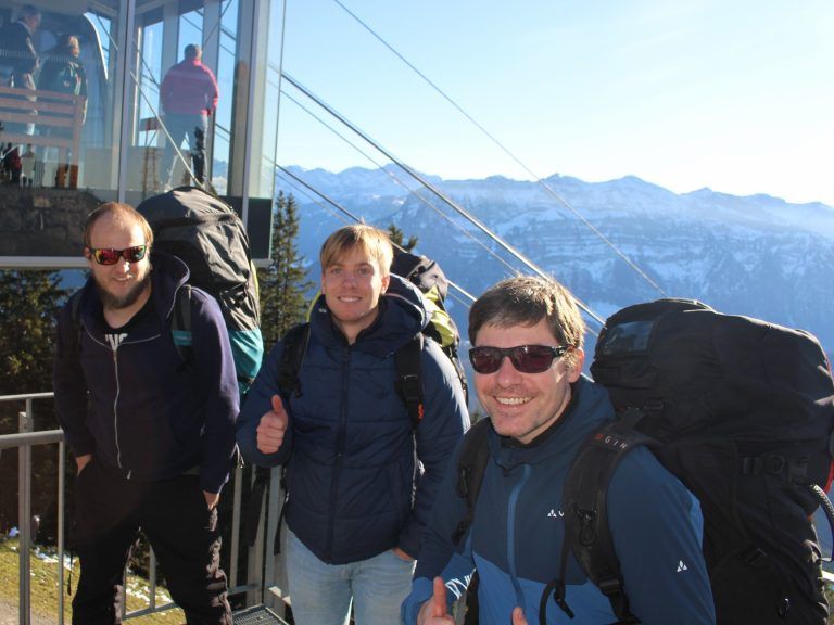Traumtage für Benefiz-Event auf Baumgarten: Auch zahlreiche Paragleiter nützten die Benefiz-Aktion, um noch einmal auf Baumgarten zu fahren und einen letzten Flug zu unternehmen.