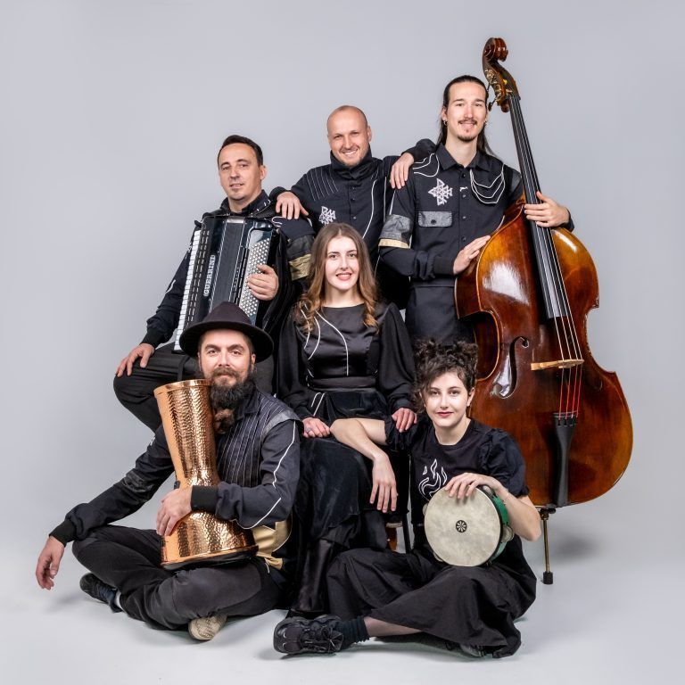 Klangvolle Rhythmen und artistische Höchstleistungen: Divanhana gastiert diesen Mittwoch im Freudenhaus.