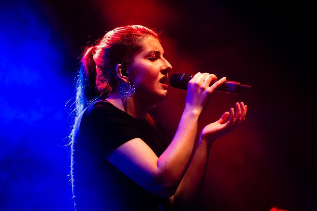 Klangvolle Rhythmen und artistische Höchstleistungen im Freudenhaus
