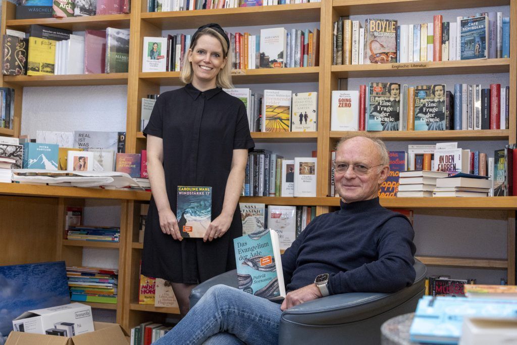 „Herbert kann so lange bleiben, wie er will“ – Judith Berchtel übernimmt von Feldkirchs radelndem Buchhändler