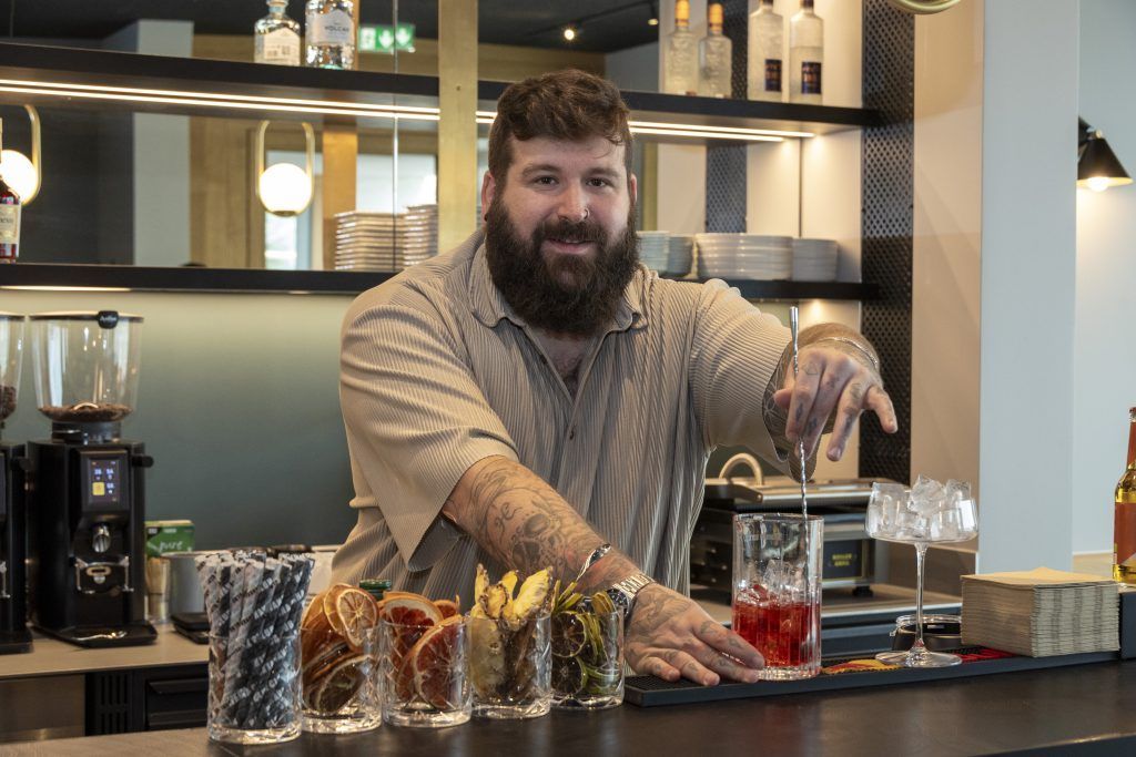 Hugo Bandeira eröffnet neue Tagesbar in Hohenems
