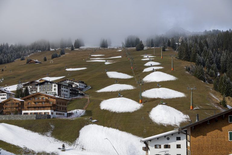 Wetter Feature Schnee oder so Winter Skihang in Lech