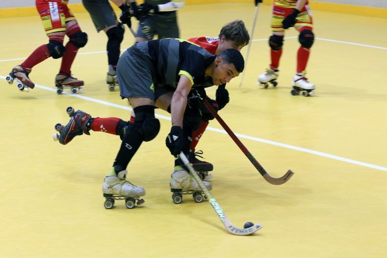 RHC Dornbirn kämpft sich mit Heimsieg zurück : Dominique Kaul, Trainer des RHC Dornbirn, sieht Luft nach oben trotz des Sieges.