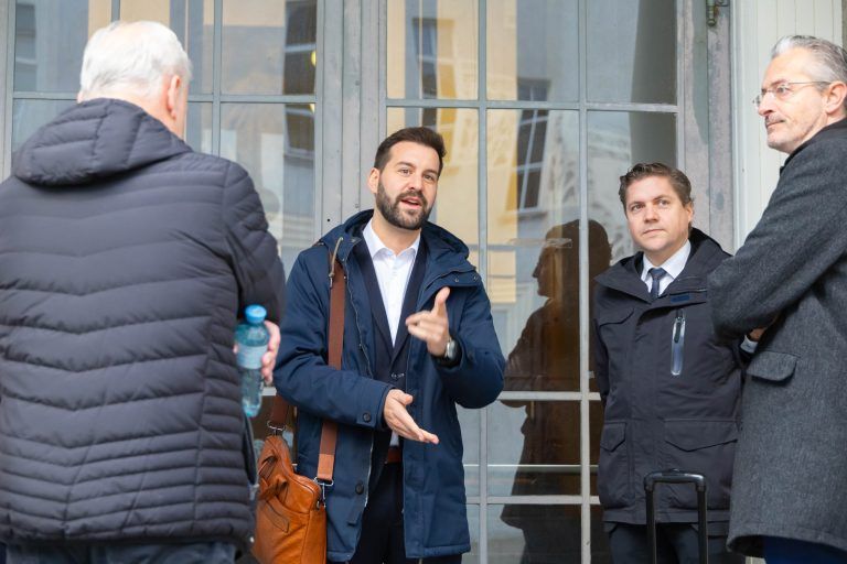 Simon Tschann wegen Amtsmissbrauch schuldig gesprochen