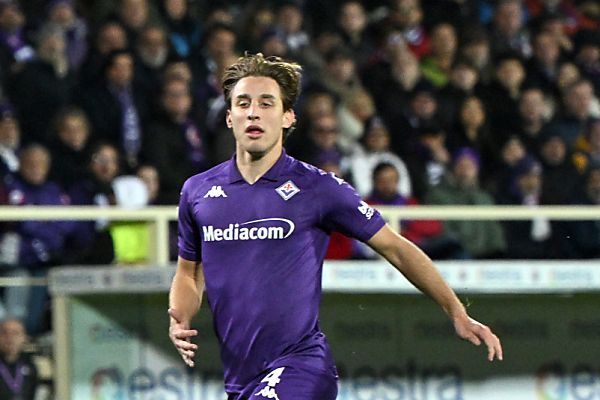 Fußball: Fiorentinas Bove nicht mehr auf der Intensivstation