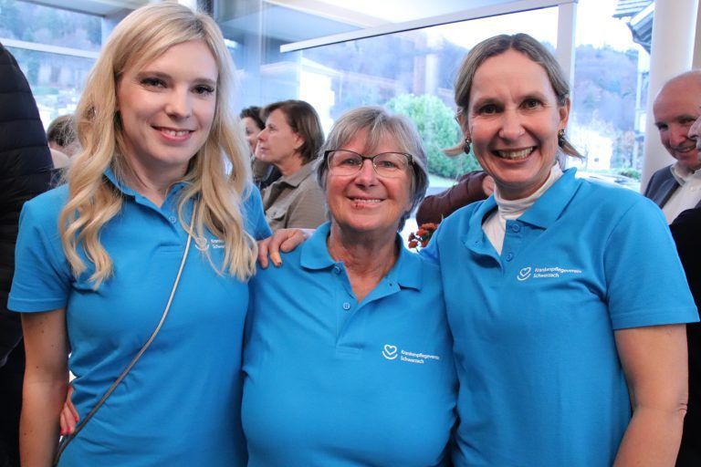 Carina Jagschitz, Waltraud Bayer und Sabine Visintainer. - Eröffnung Büro KPV Schwarzach