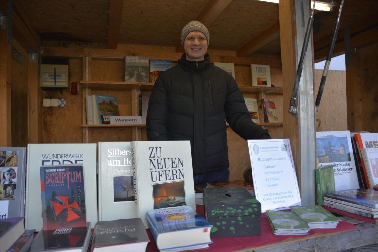 Andreas Schönmetzler vertrat das Collegium Bernardi - Adventsmarkt in der Mehrerau