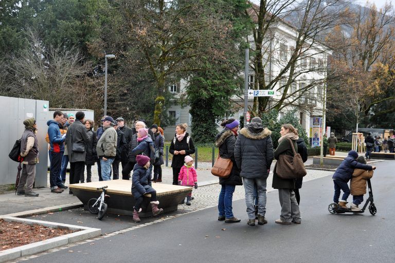 Das Interesse an der neu gestalteten Einkaufsstraße war groß. - Eröffnung Marktstraße neu