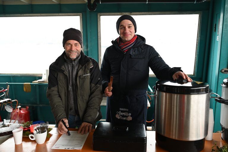 Manfred Mäser und Thomas Ruf - Yachtclub Hard Charity Christbaum - Yachtclub, Fähre Hard