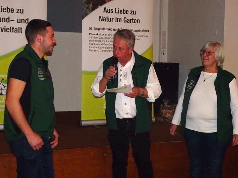 Erfolgreicher Rückblick und blühende Aussichten auf Jubiläumsjahr: Auch Landschaftsarchitekt Matthias Winsauer erhielt ein besonderes Dankeschön als Aushängeschild für den "Gärtner-Nachwuchs".