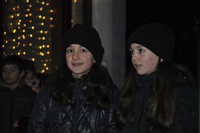 Lichter, Lieder, Weihnachtsfreude: Die Schüler hatten sich lange auf die Weihnachtsfeier vorbereitet.