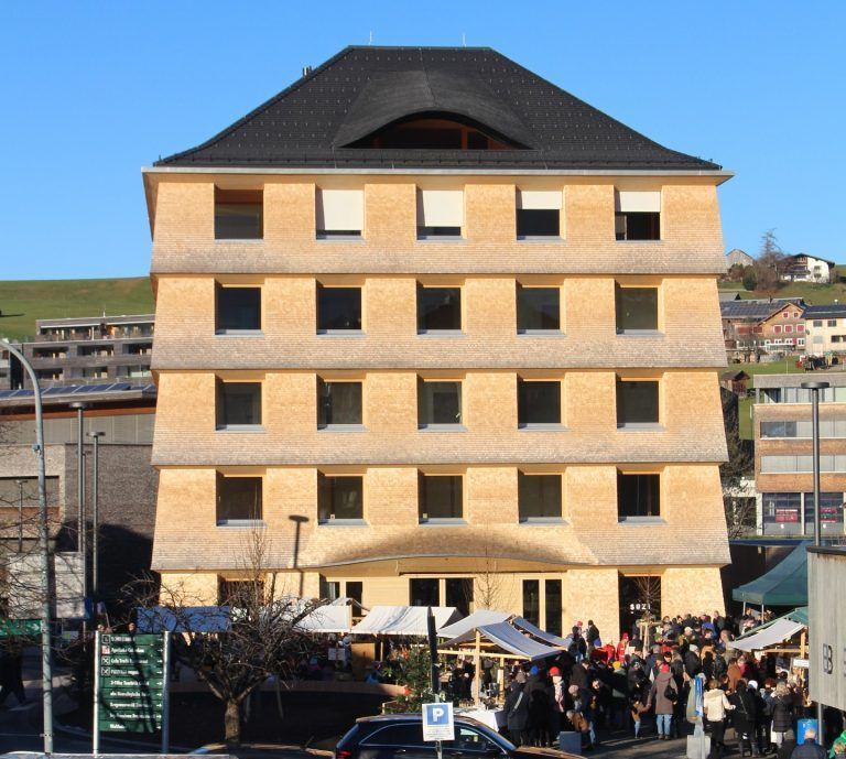 Egg war wieder echte „Markt“-Gemeinde: Beim nächsten Fest auf dem neuen Dorfplatz steht auch die Gastronomie im Posthus zur Verfügung.