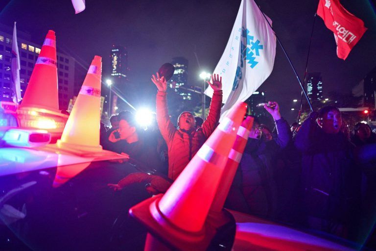 TOPSHOT-SKOREA-POLITICS-CONFLICT