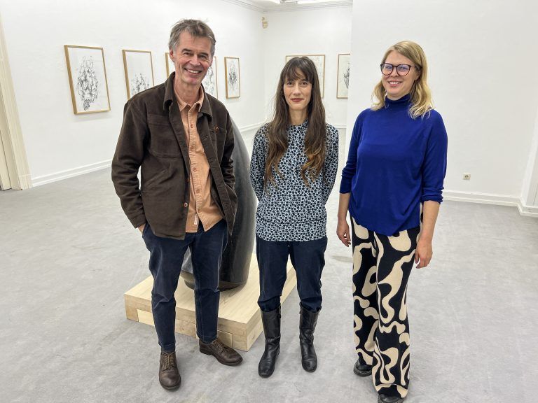 Albrecht Zauner, Sarah Bildstein und Roswitha Weingrill zeigen eine Auswahl ihrer Werke
