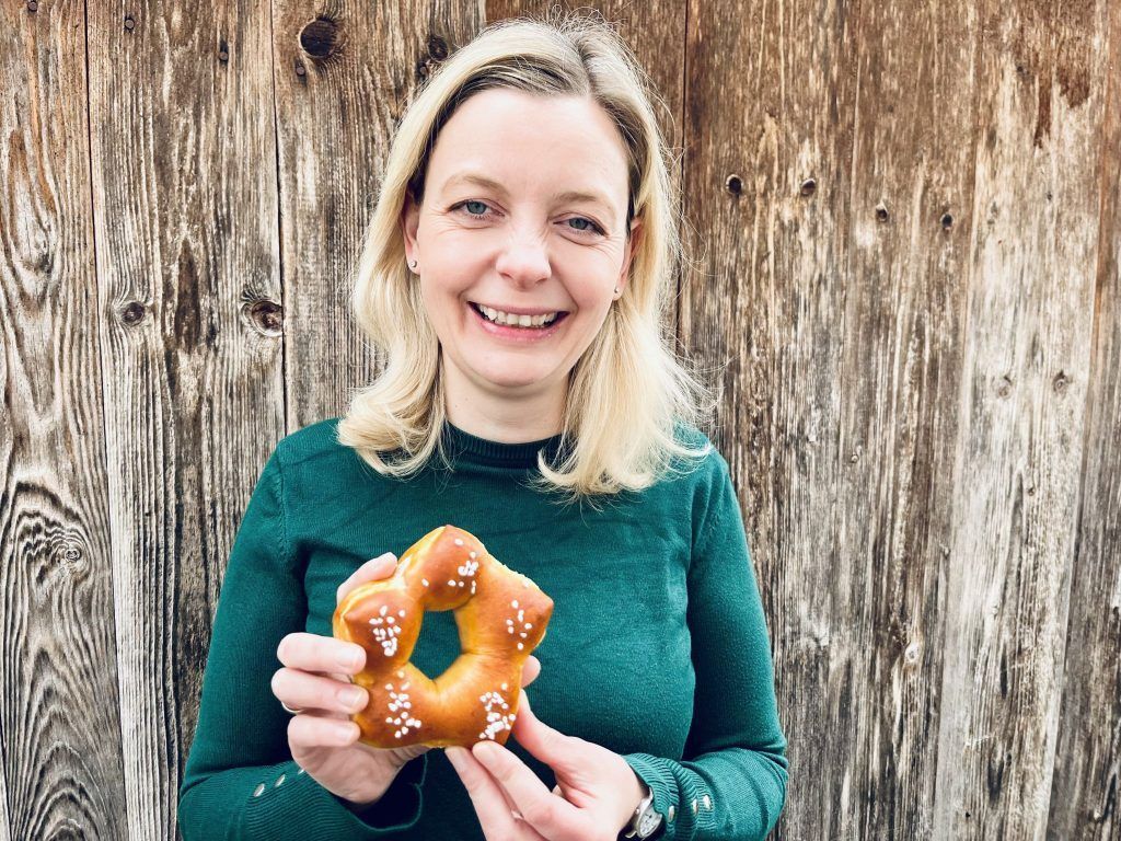 Leckere Laugensterne für den Weihnachtsbrunch