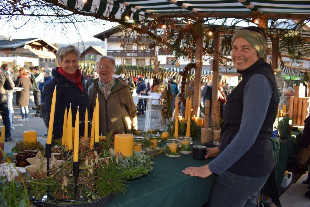 Lingenauer Adventmarkt als geselliger Treffpunkt