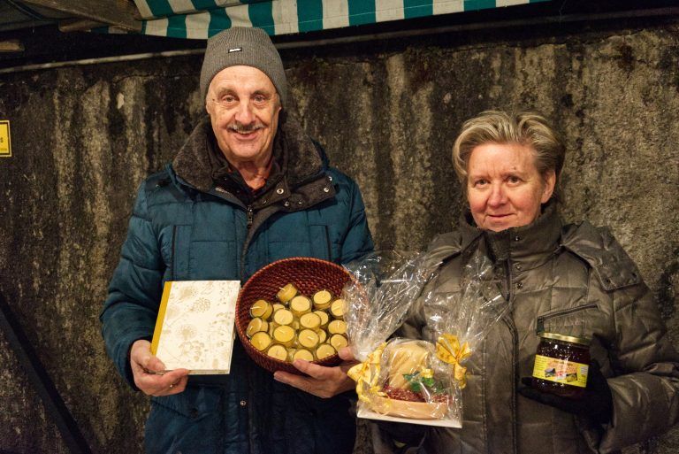 Adventmärktle im Hof des Franziskanerklosters