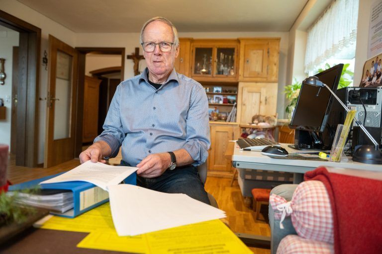 Norbert Bolter, Rhesi-Gegner von der ersten Stunde