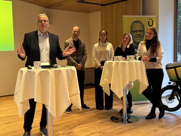 Pressegespräch Roland Frühstück