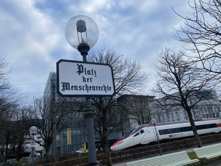 Platz der Menschenrechte in Bregenz: "Es liegt einiges im Argen"