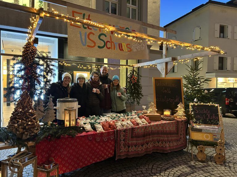Eröffnung des Schrunser Weihnachtsmarktes 2024 und Illuminierung des Schrunser Christbaumes am Kirchplatz