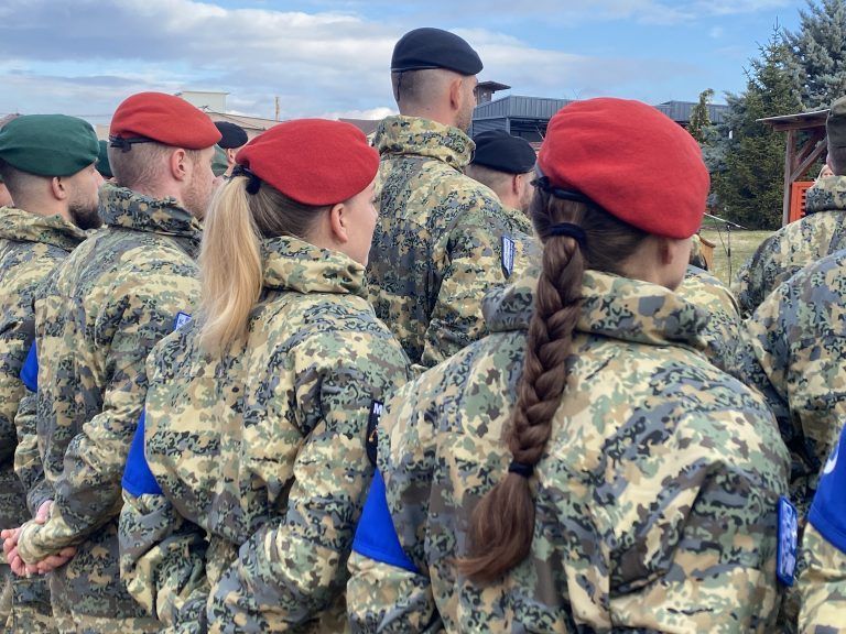 Kosovo Kfor Klaudia Tanner