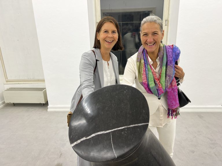 Kunst zum Anfassen: Eva Maria Zauner-Endfellner und Helga Mösl