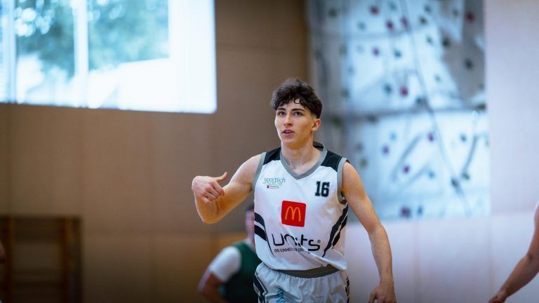 Feldkircher Basketballer Sebastian Münst USA