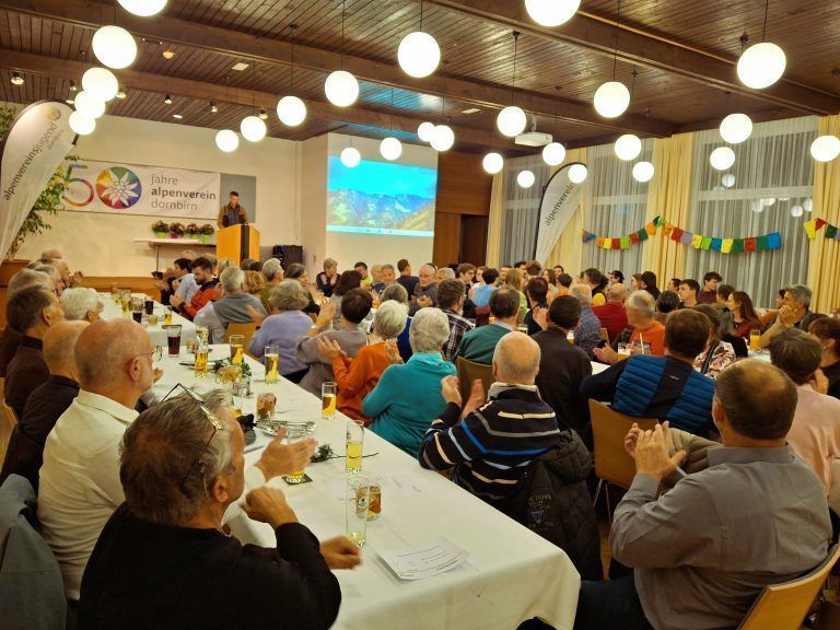 Alpenverein knackt 5000er Marke: Die gut besuchte Jahreshauptversammlung fand im Kolpinghaus statt. @ AV Dornbirn
