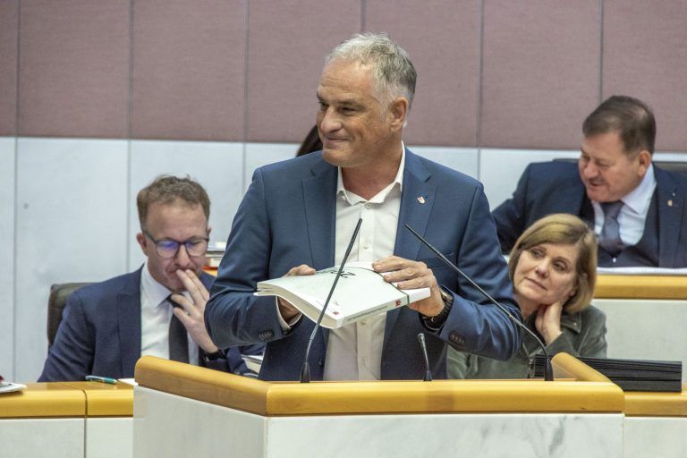 Budgetdebatte: Weltuntergang, Tunnelblick und dramatische Einschnitte