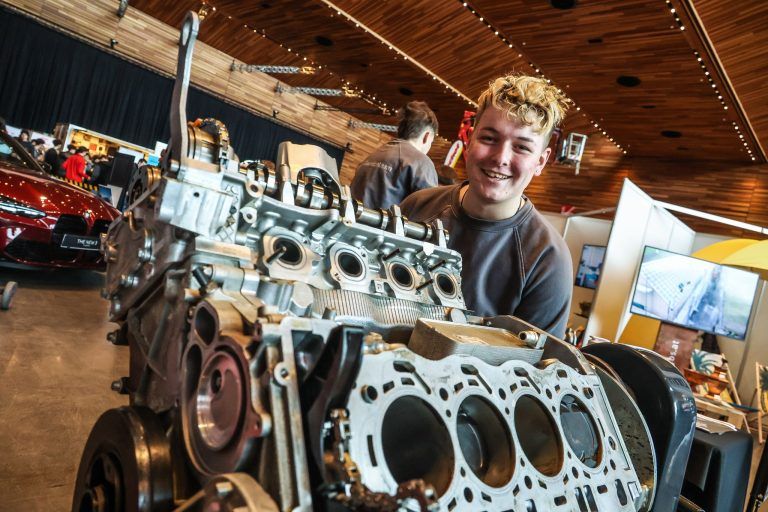 Schweißen, sägen, schrauben: Hier wird selbst angepackt