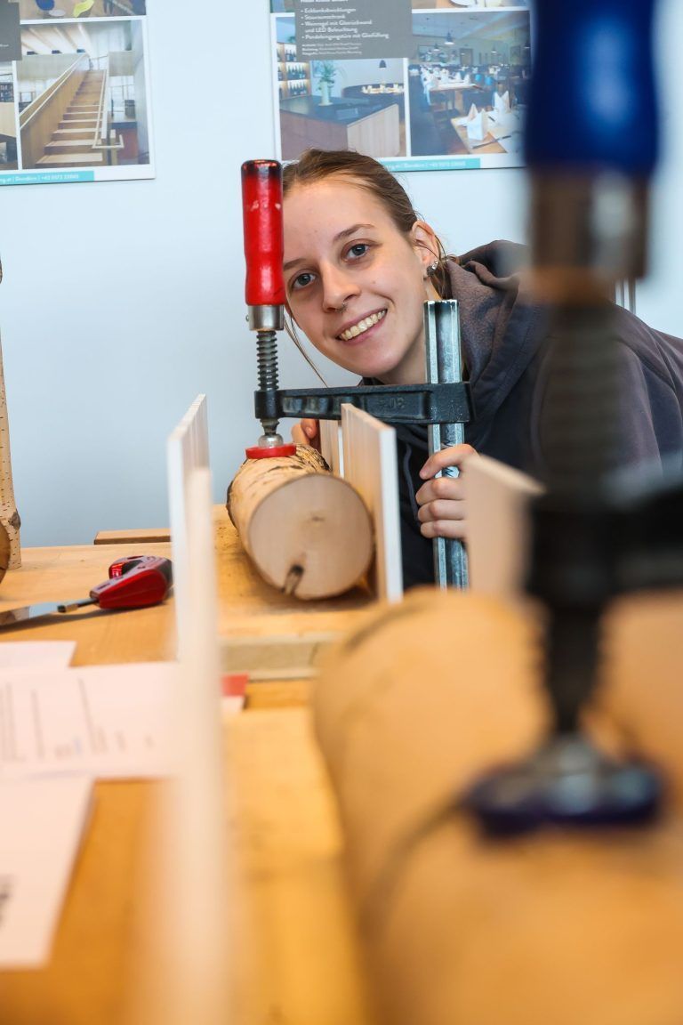 Schweißen, sägen, schrauben: Hier wird selbst angepackt