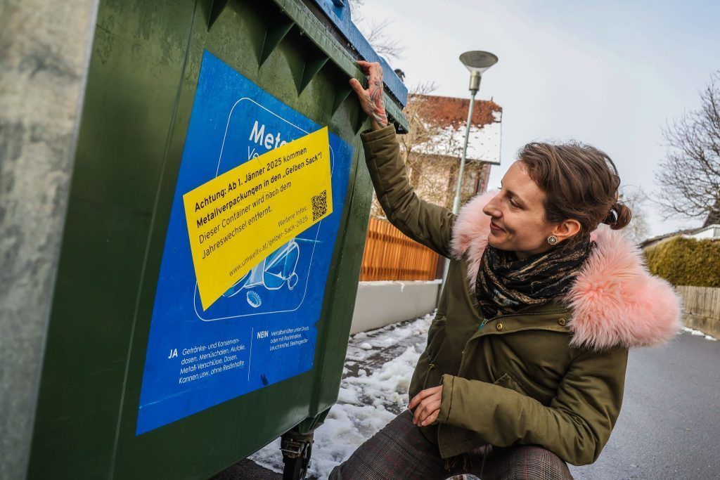 Abschied von der blauen Tonne: Was mit den Altmetall-Containern jetzt passiert