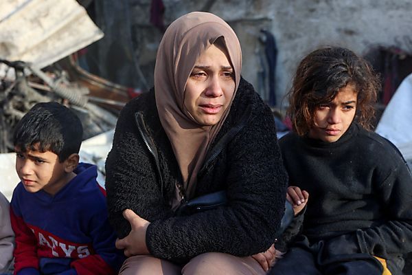 Israel und Hamas vereinbaren Feuerpause ab Sonntag