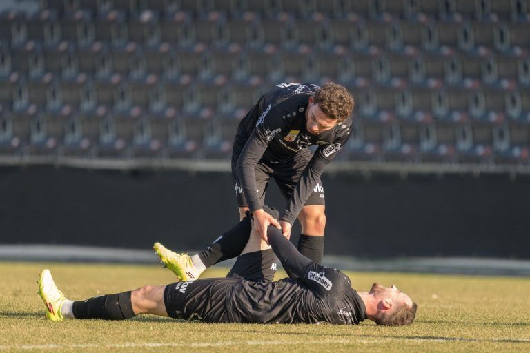 Aufschlussreiches Testspielderby