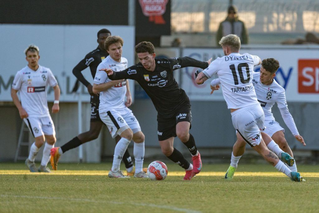 Aufschlussreiches Testspielderby