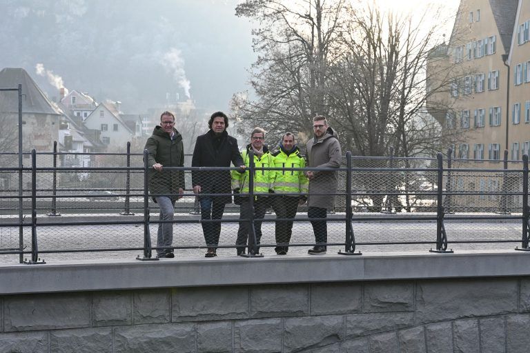 Heilig-Kreuz-Brücke wiedereröffnet