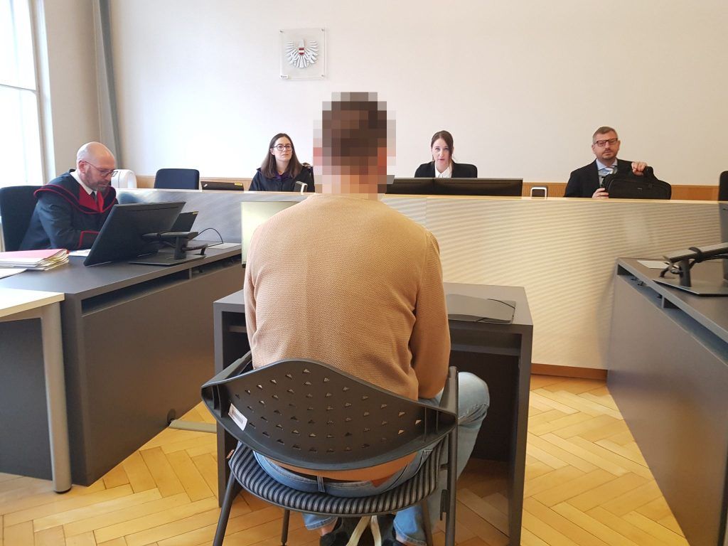 Geld- und Haftstrafe für Alkolenker