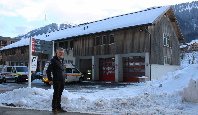 Rund zwei Millionen Euro werden in das Vereinehaus in Au investiert. Planer Johann Muxel erläutert im Gespräch mit der VN-Heimat die geplanten Baumaßnahmen. STP