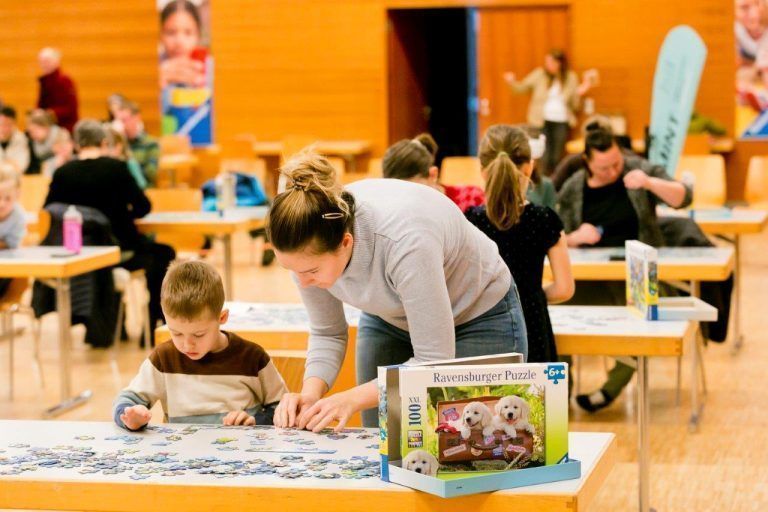 MINT-Puzzle-Profis 2025 gekürt: ALLE FOTOS: privat: Die Gewinner der Kategorie „Kind 5 – 12 Jahre“: Platz 1: Melina Maier