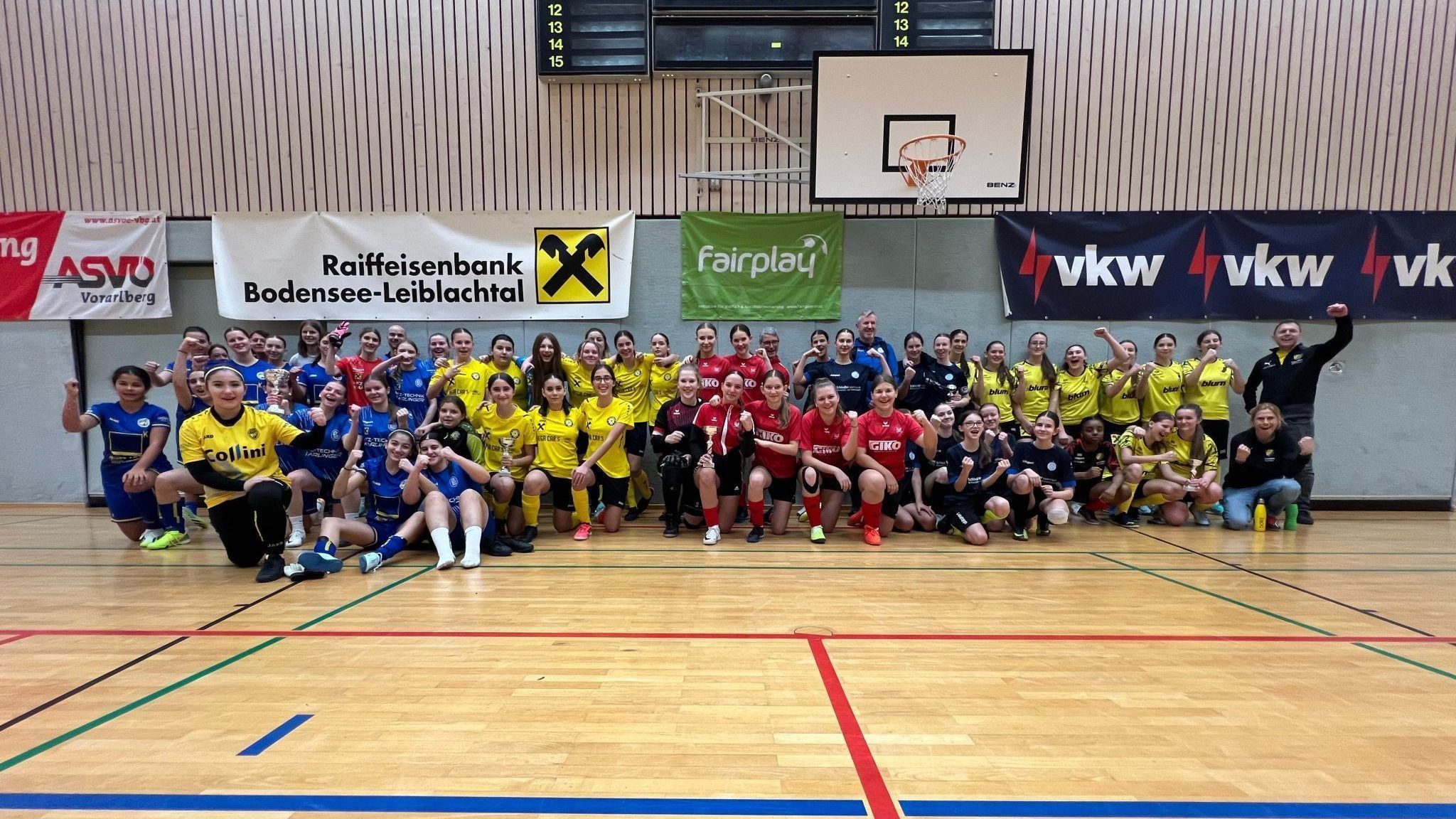 Die Mädels-Teams sorgten für spannende Spiele in der Höchster Halle.