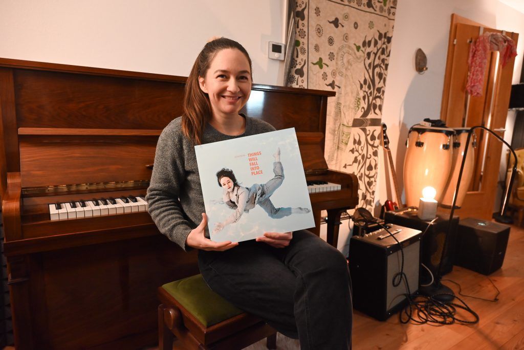 Julia Zischg produzierte ihr Album zu Hause in Eigenregie