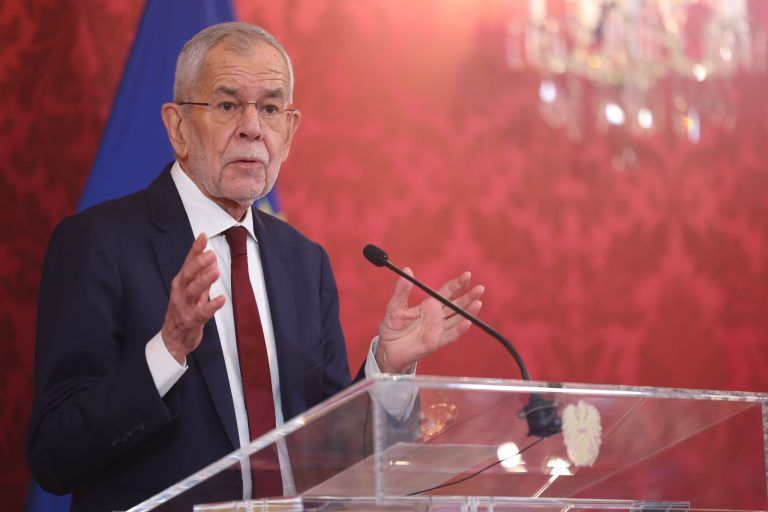 Van der Bellen führt Gespräch zu Regierungsbildung mit Kickl