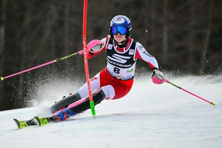ALPINE-SKI-FIS-WORLD-WOMEN-SLALOM