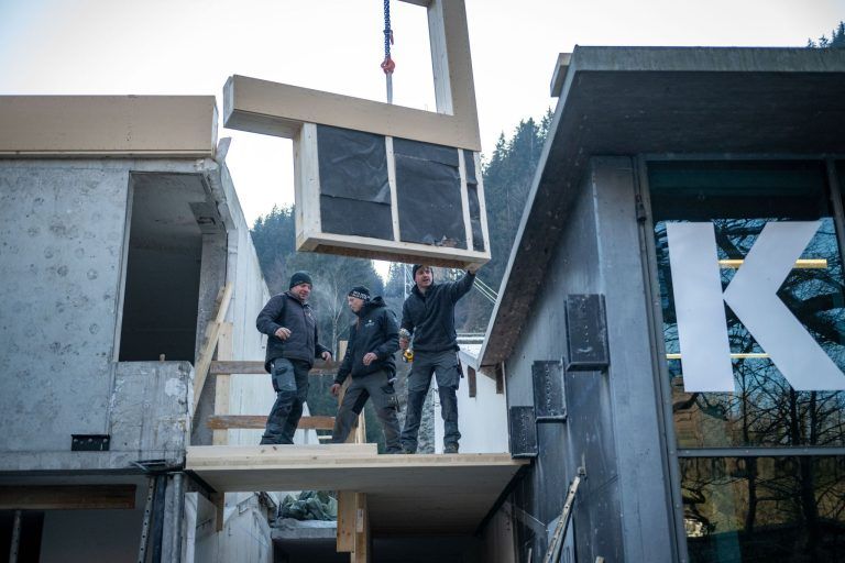 Umbau Karrenseilbahn Dornbirn, Baustelle