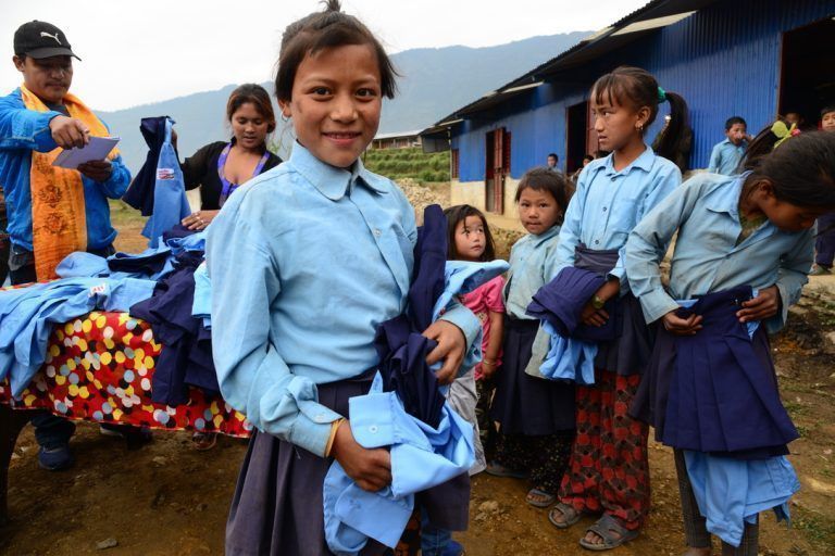 Wolfgang Bartl, Nepal, let the children walk, benefizveranstaltung