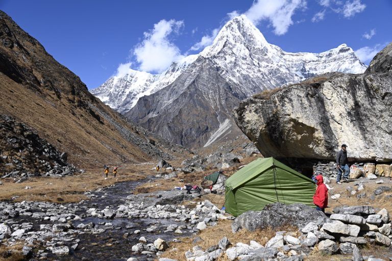 Wolfgang Bartl, Nepal, let the children walk, benefizveranstaltung